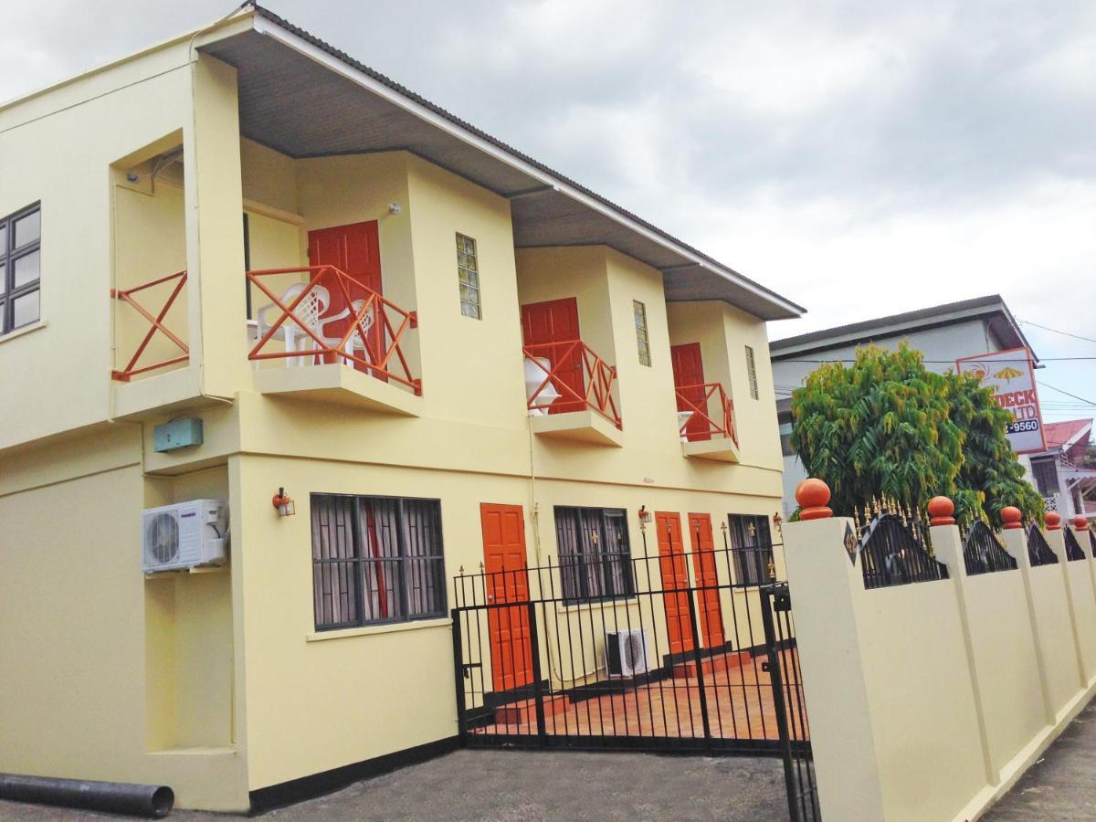 Sundeck Suites Boissiere Village Buitenkant foto