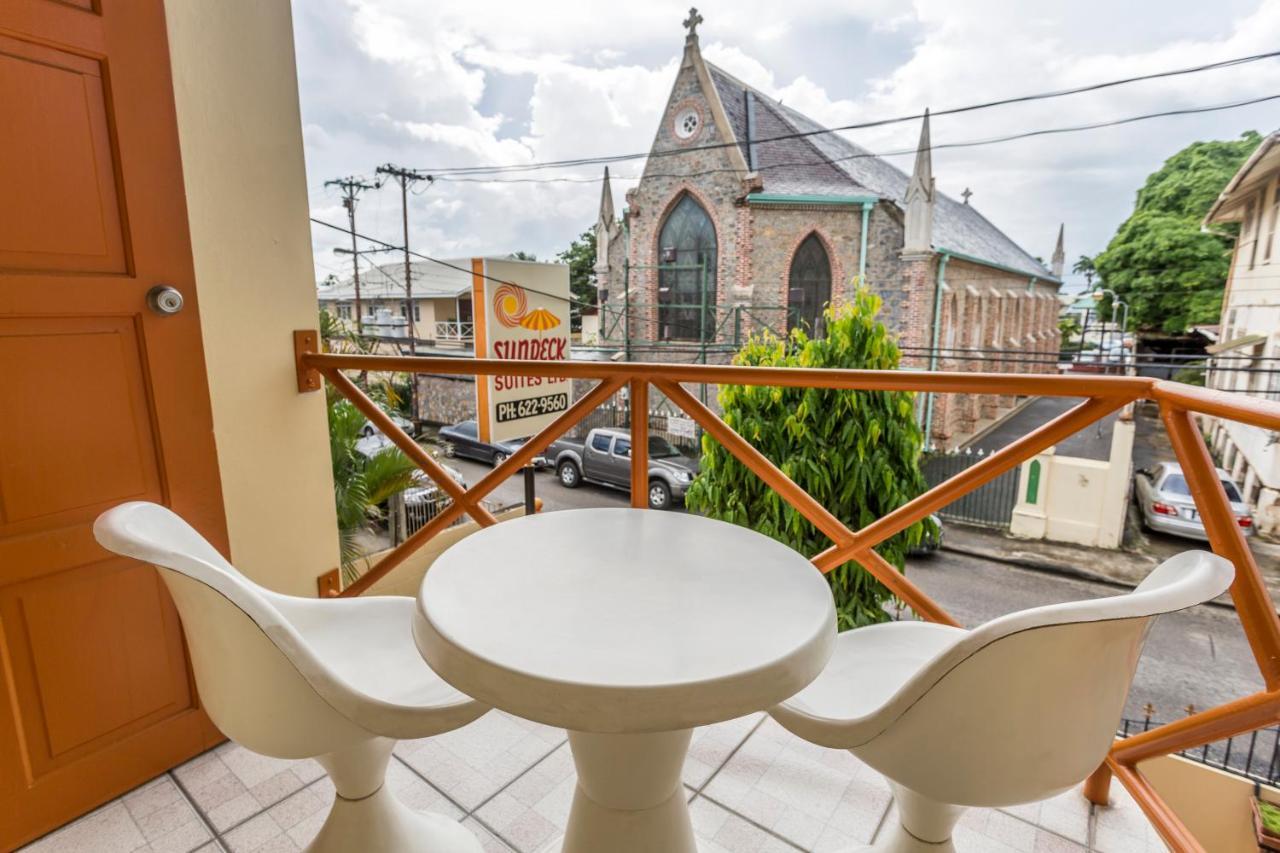 Sundeck Suites Boissiere Village Buitenkant foto